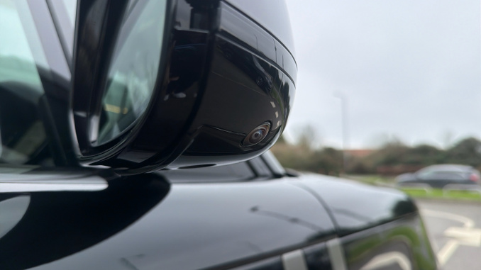 Land Rover Range Rover 3.0 P460e SE 4dr Auto Estate - Image 26